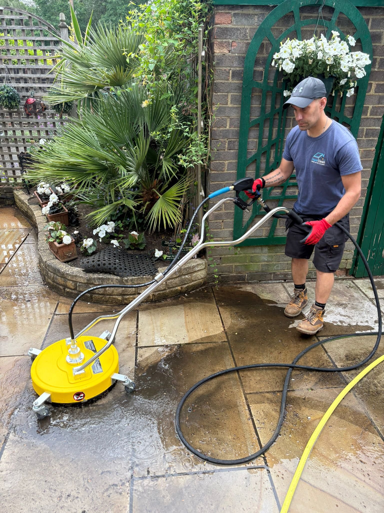 WhatsApp Image 2025-11-23 at 20.52.39_130e88e5